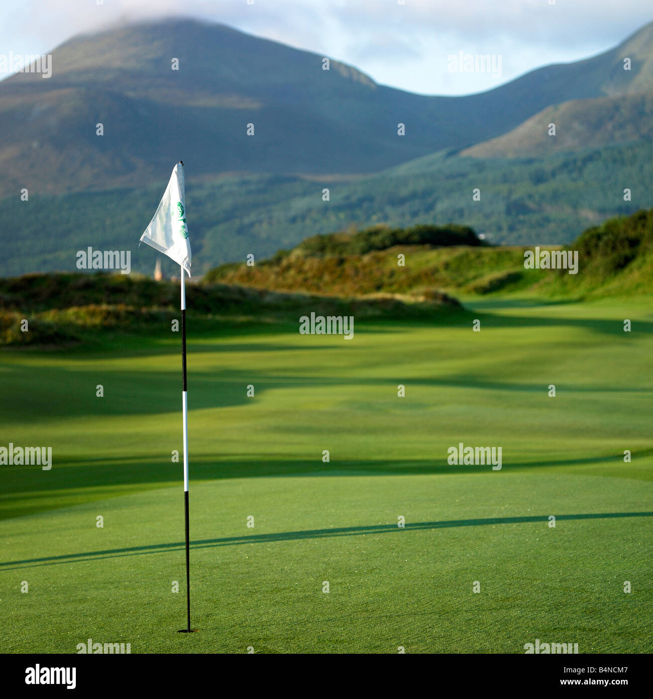 Royal County Down Golf Club Newcastle Nordirland Mourne Mountains im Hintergrund Stockfoto