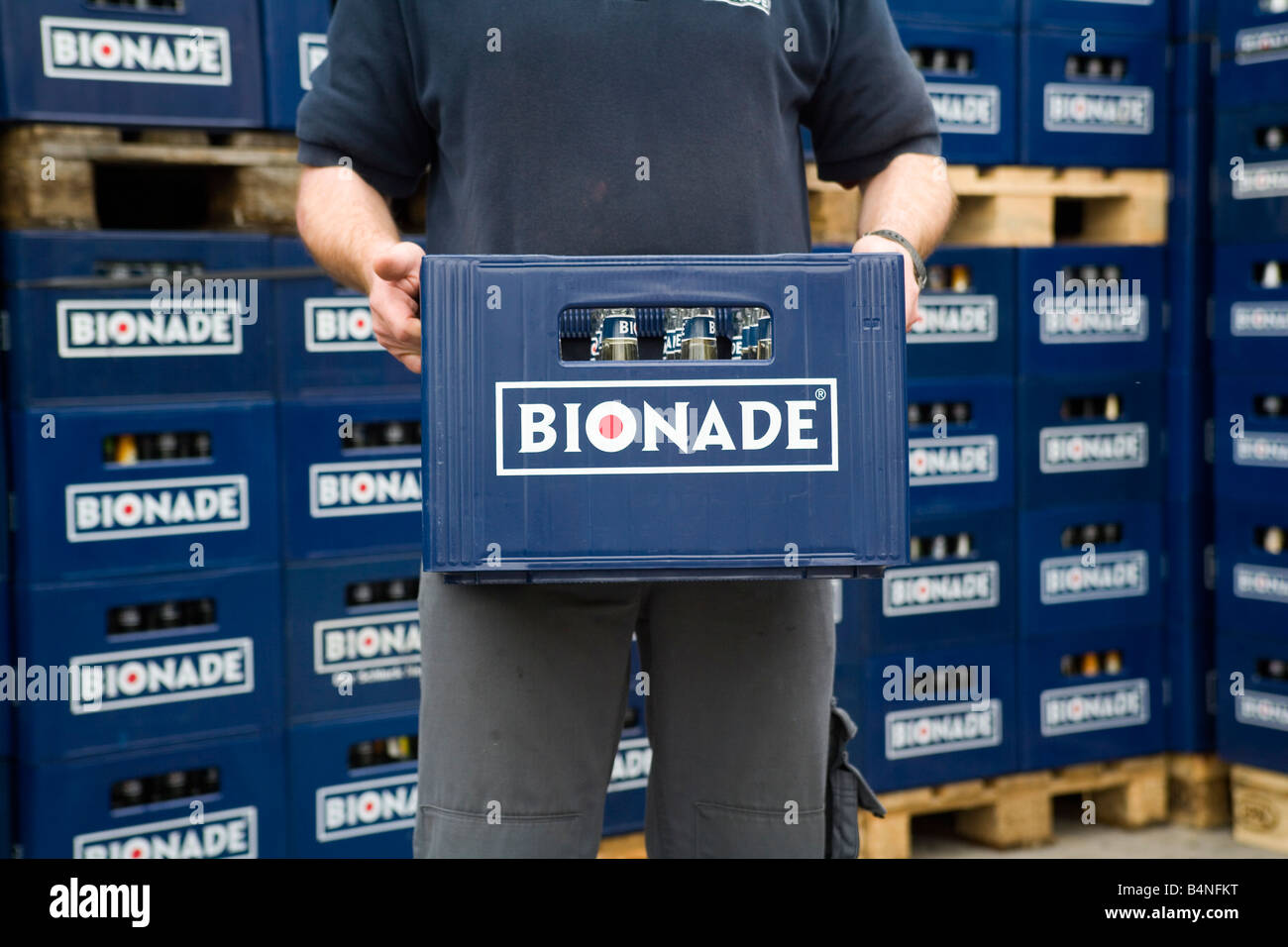 BIONADE GmbH Produktion von biologischen Alkohol freie Erfrischungsgetränk Bionade Stockfoto