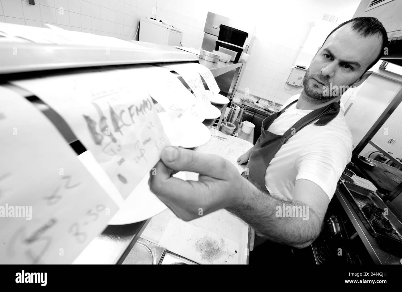 Glynn Purnell bereitet Essen im Restaurant Stockfoto