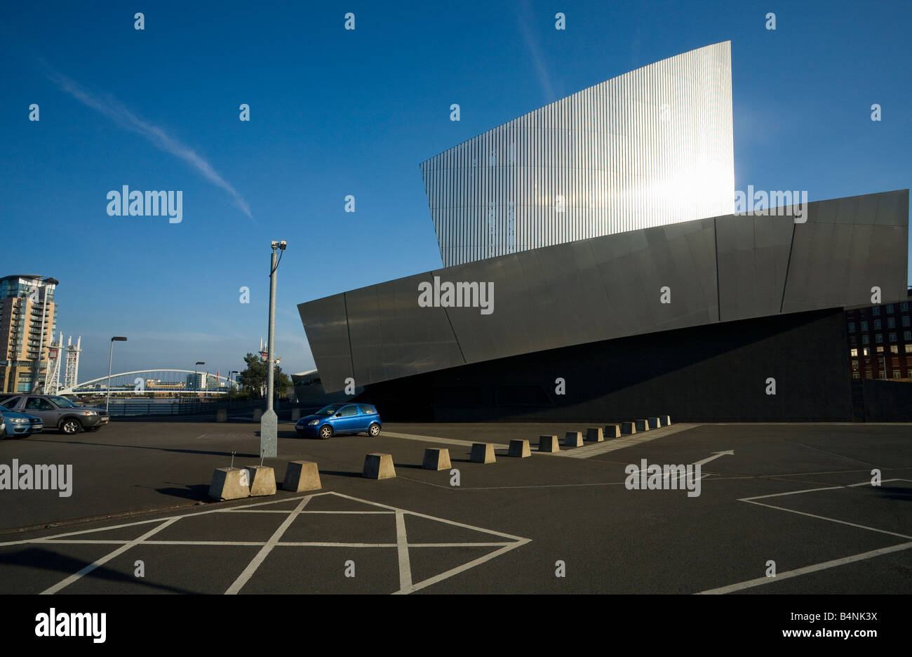 Imperial War Museum North Salford Quays Manchester Lancashire England UK England GB Großbritannien britischen Inseln Europa Stockfoto
