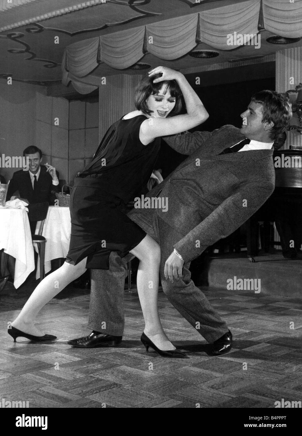 Die Verdrehung die neuesten Dance craze die Satire im Londoner Club Oktober 1961 Stockfoto
