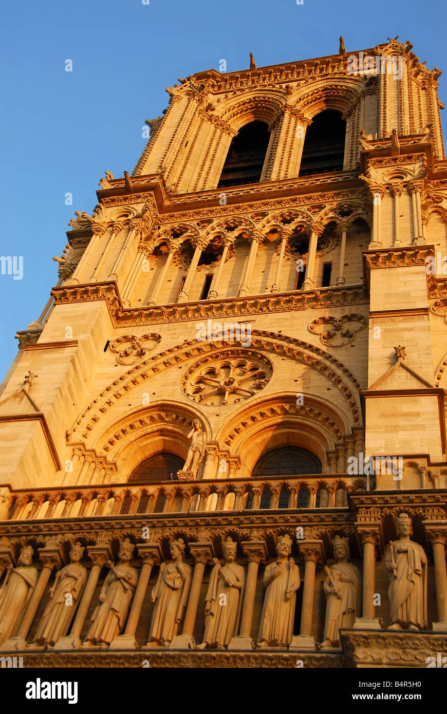 Kathedrale von Notre Dame de Paris am Abend Sonne fragment Stockfoto