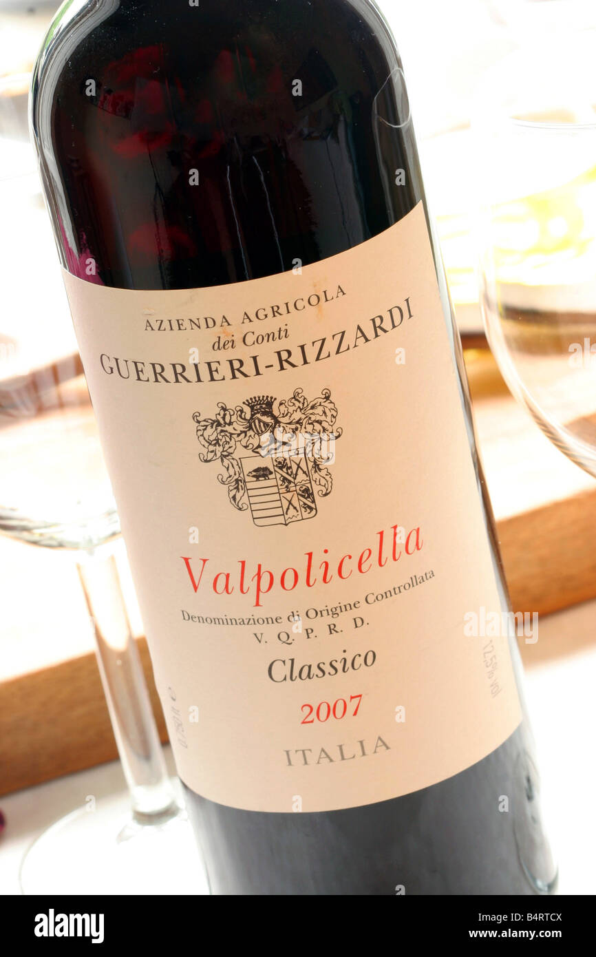Valpolicella Classico Wein Italien Stockfotografie - Alamy