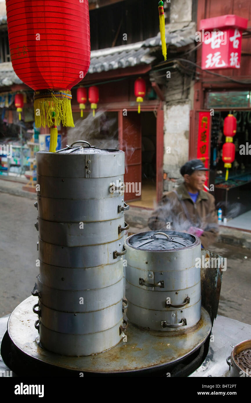 China, Provinz Yunnan, Dali, Altstadt, Knödel Dampfer im Dumpling Cafe Stockfoto