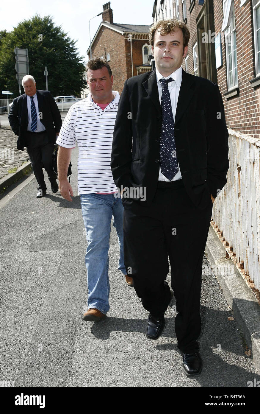 Coronation Street Schauspieler Simon Gregson in Macclesfield Magistrates Court auf Alkohol am Steuer Gebühren August 2006 Stockfoto