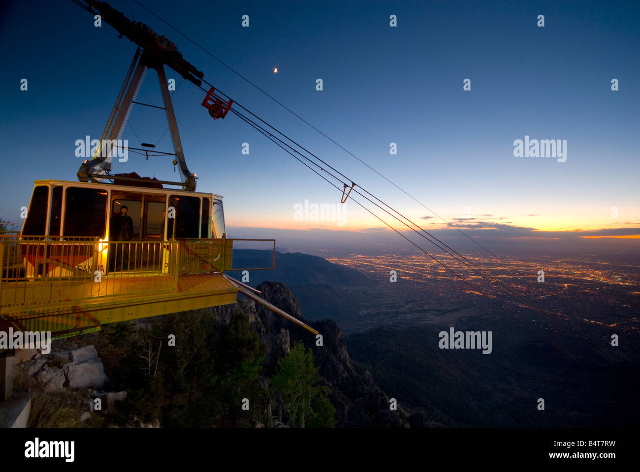USA, New Mexico, Albuquerque von Sandia Berge, Sandia Peak Tramway (Seilbahn) Stockfoto