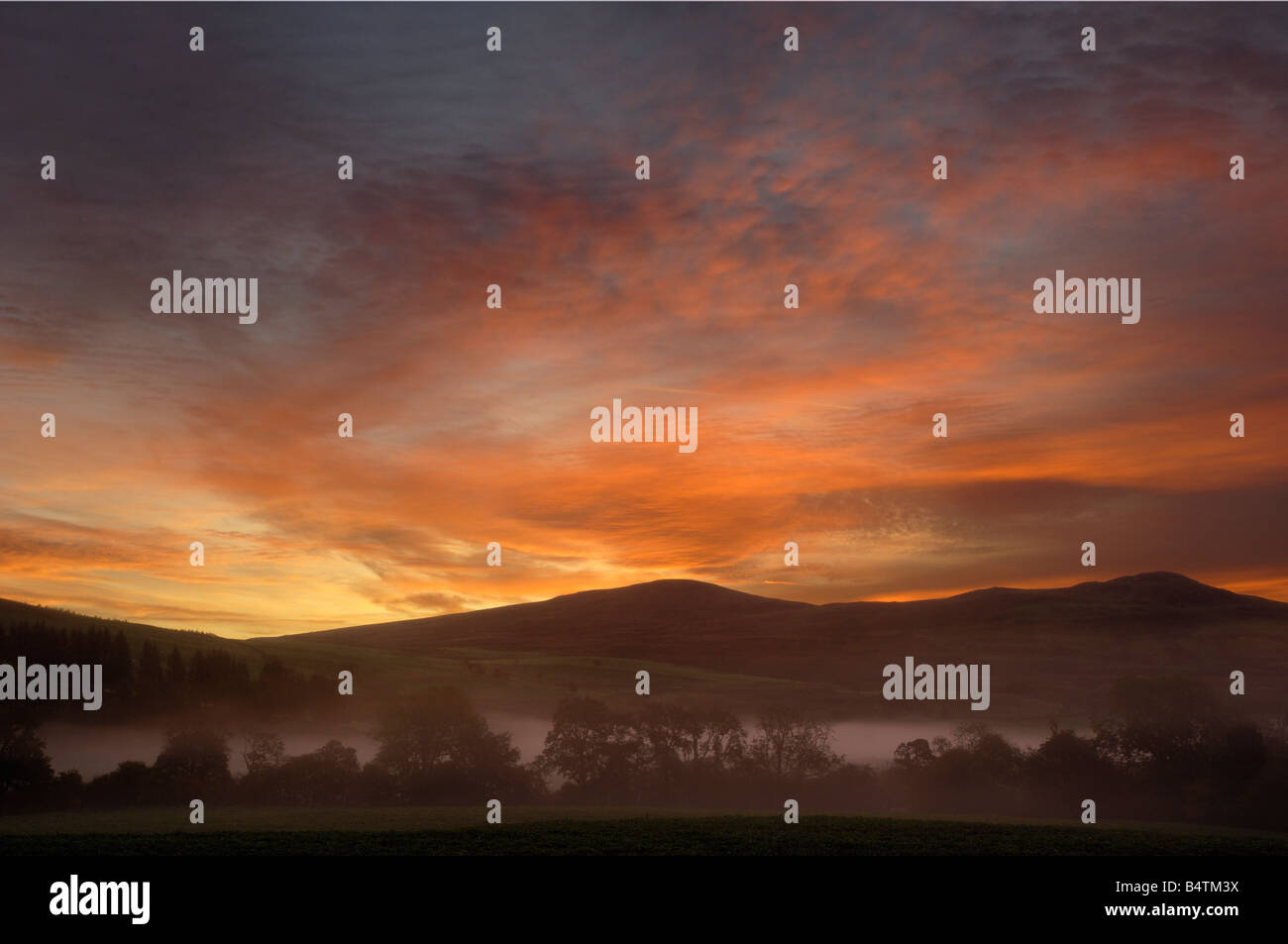 Sonnenaufgang über der Flotte Valley National Scenic Area, Dumfries & Galloway, Schottland Stockfoto