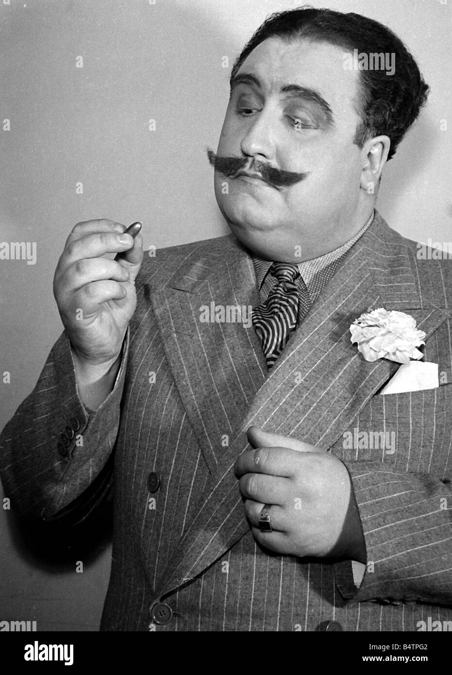 Francis l sullivan Fotos und Bildmaterial in hoher Auflösung Alamy