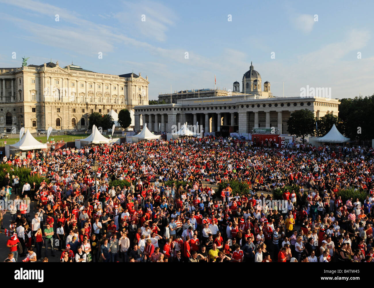 Wien UEFA Euro 2008, Heldenplatz, Hofburg, Fan-Zone Stockfoto