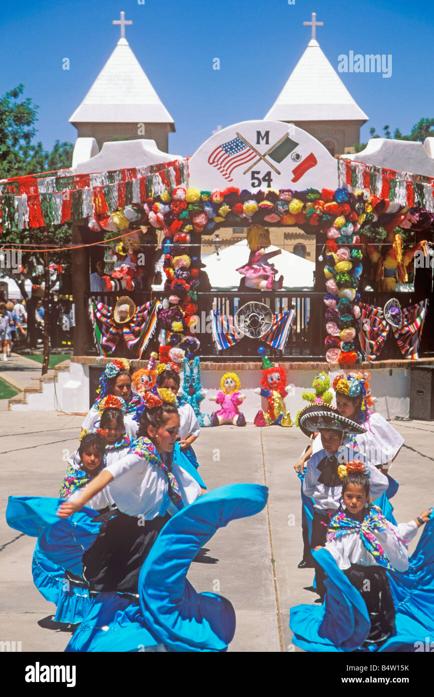 Ballett Folklorico Tänzer Cinco de Mayo Fiesta La Mesilla New Mexico Stockfoto