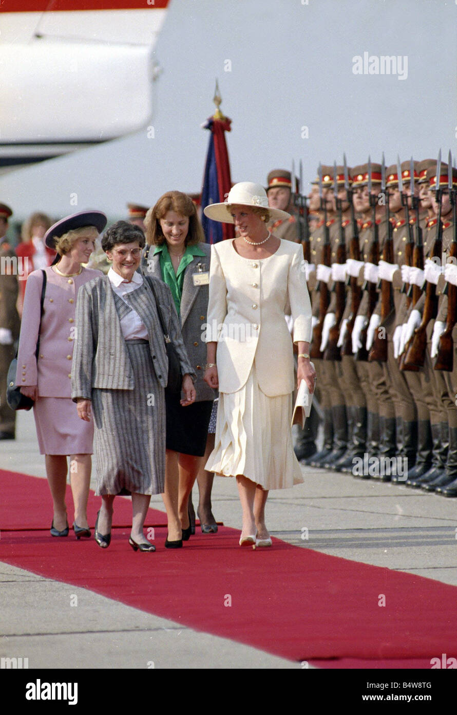 Prinzessin Diana Prinz Charles im Ausland besuchen Ungarn 14 05 1990 Stockfoto