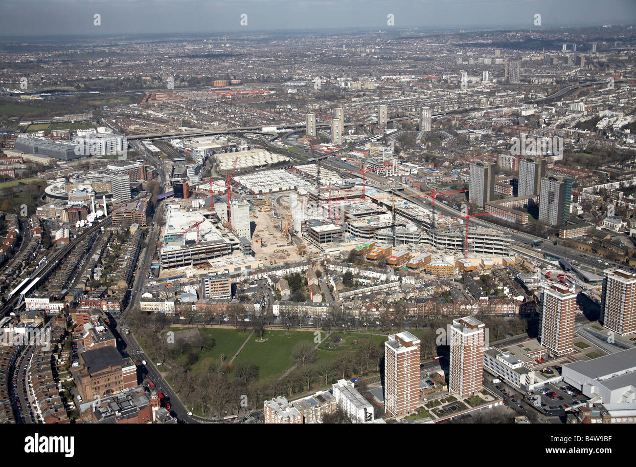 Luftbild nördlich von Westfield White City Entwicklung Bau Website Shepherd s Bush gemeinsame London W12 UK 15. März 2007 Stockfoto