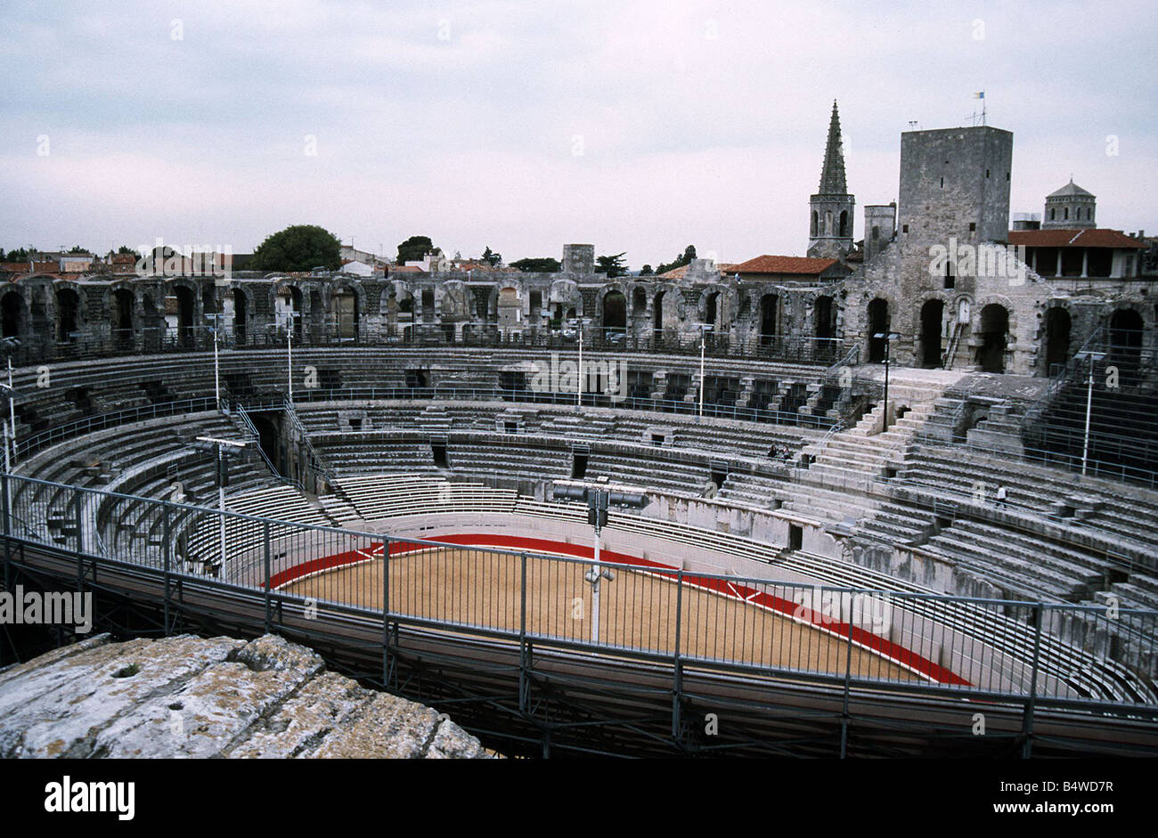 Das römische Amphitheater in Arles, Frankreich Stockfoto