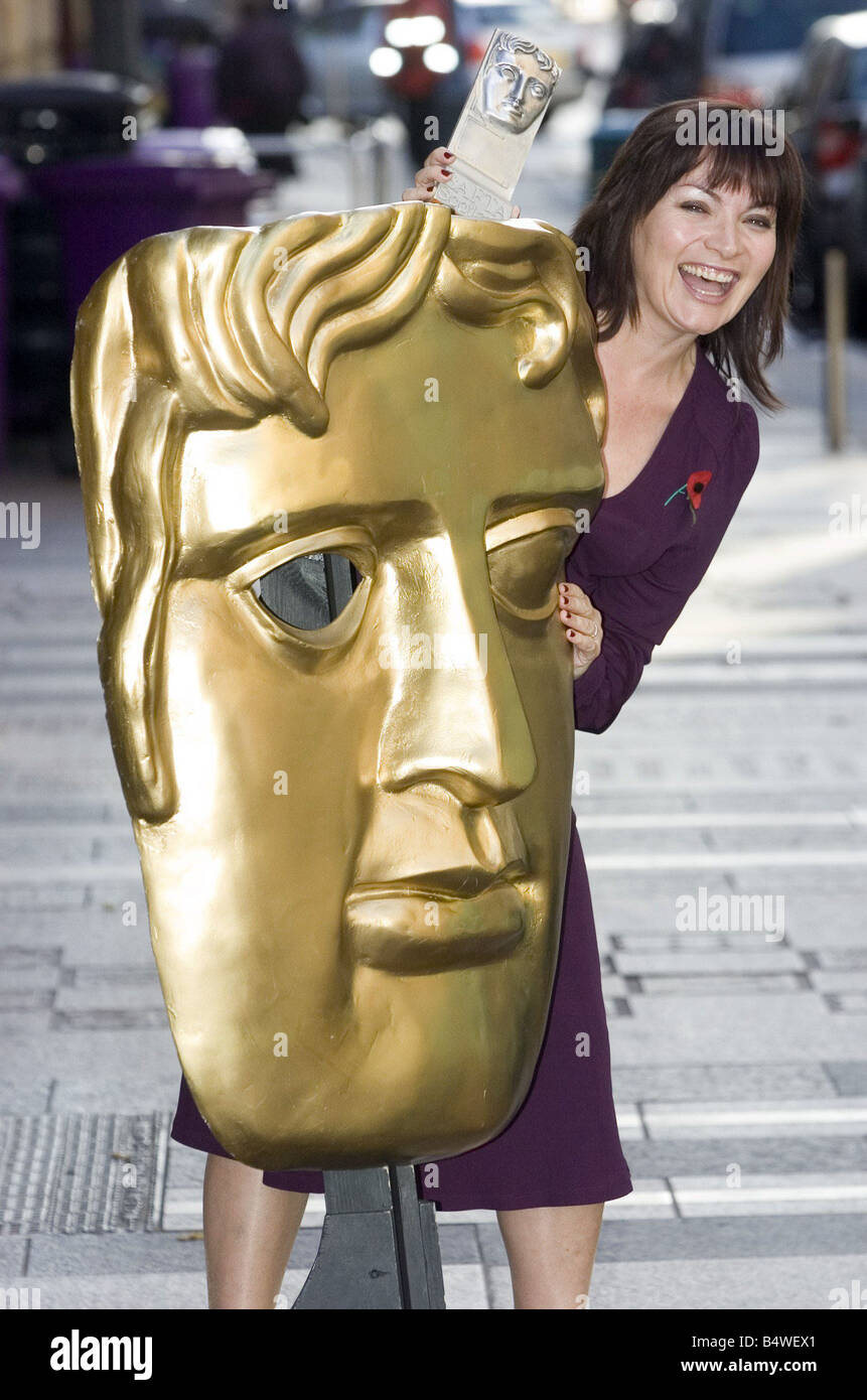 TV-Moderatorin Lorraine Kelly am He Bekanntgabe der Nominierungen für die schottische BAFTA-Awards in Glasgow November 2006 Stockfoto