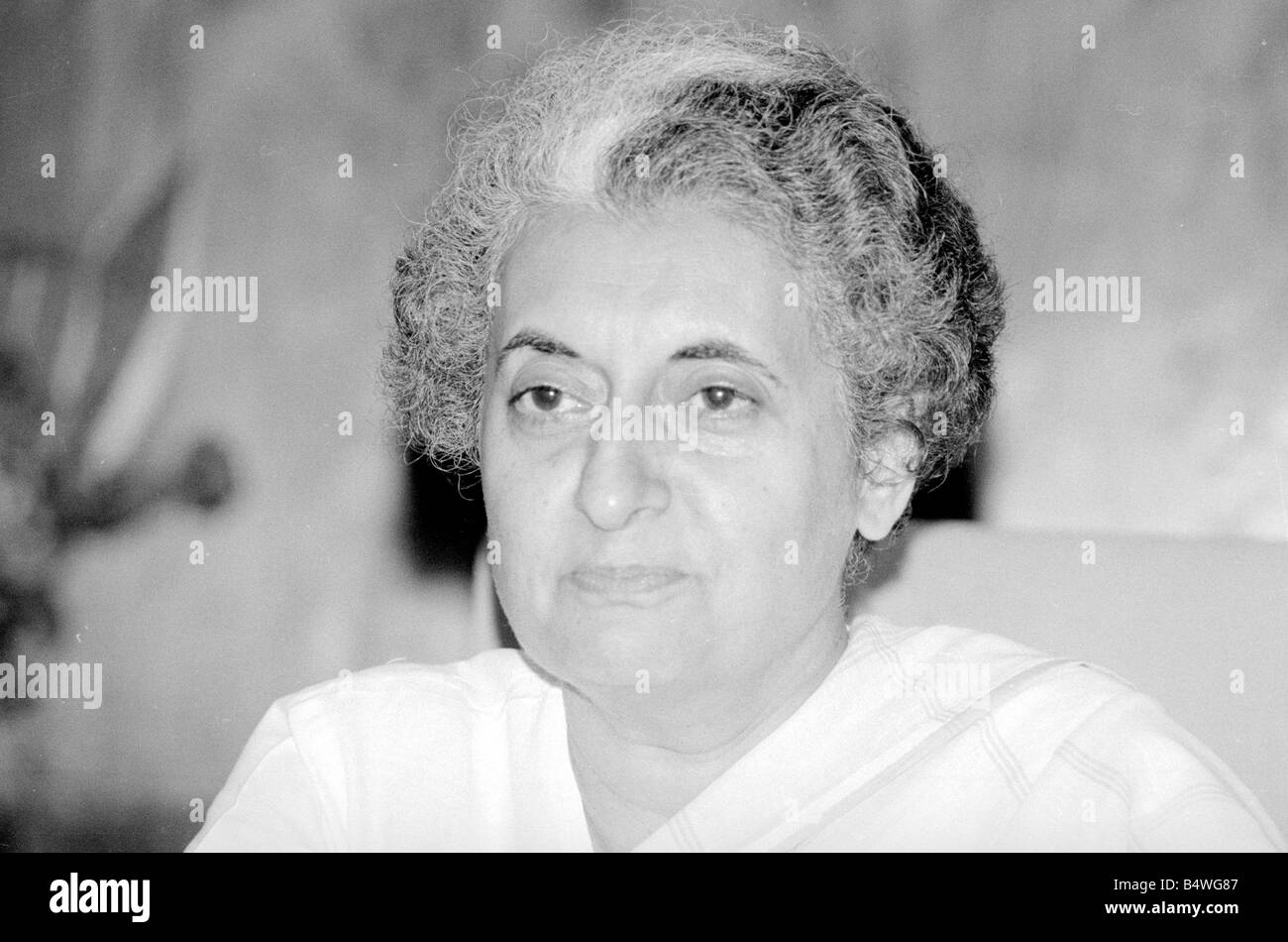 Indische Premierministerin Indira Gandhi gesehen hier in hier Büro im Parlament Gebäude in Neu-Delhi Juli 1971; 71 6279; Stockfoto