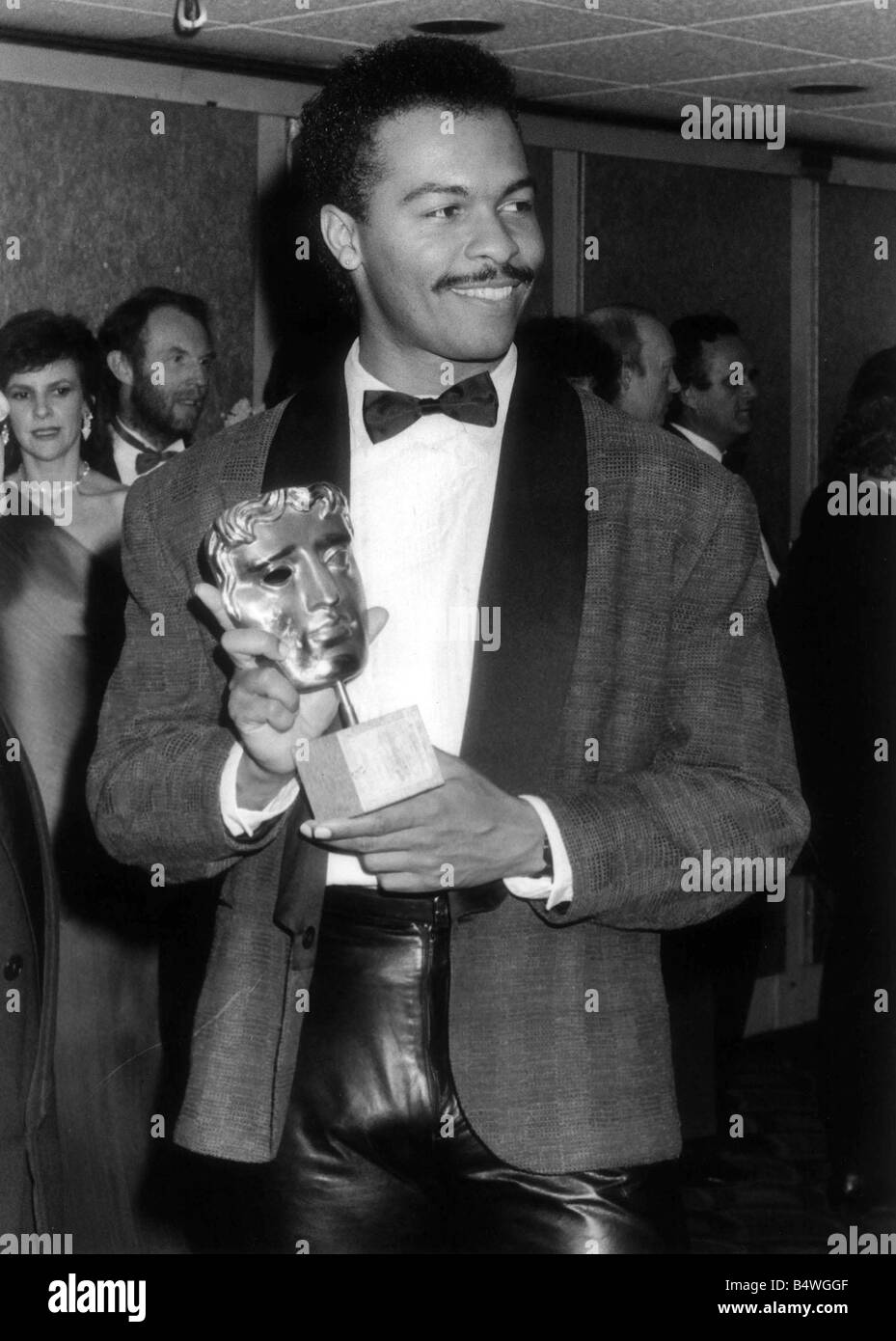 Ray Parker Jr. Jr Junior März 1985 Sieger bei British Academy Award für die beste Original Solo Künstler er gesungen die Themamelodie für Ghostbusters UKPC Stockfoto