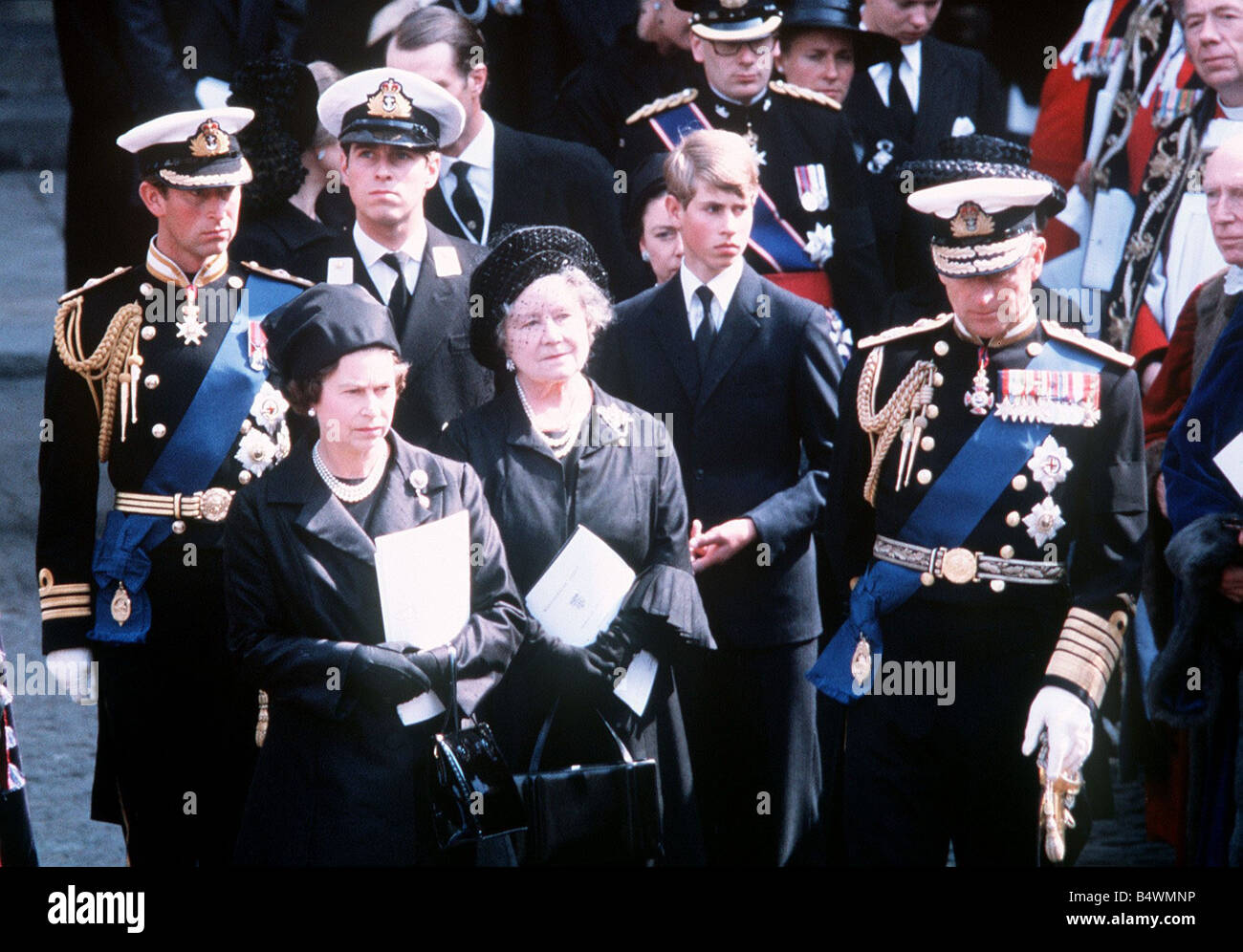 Die königliche Familie Queen Elizabeth Königin Mutter Prinz Philip