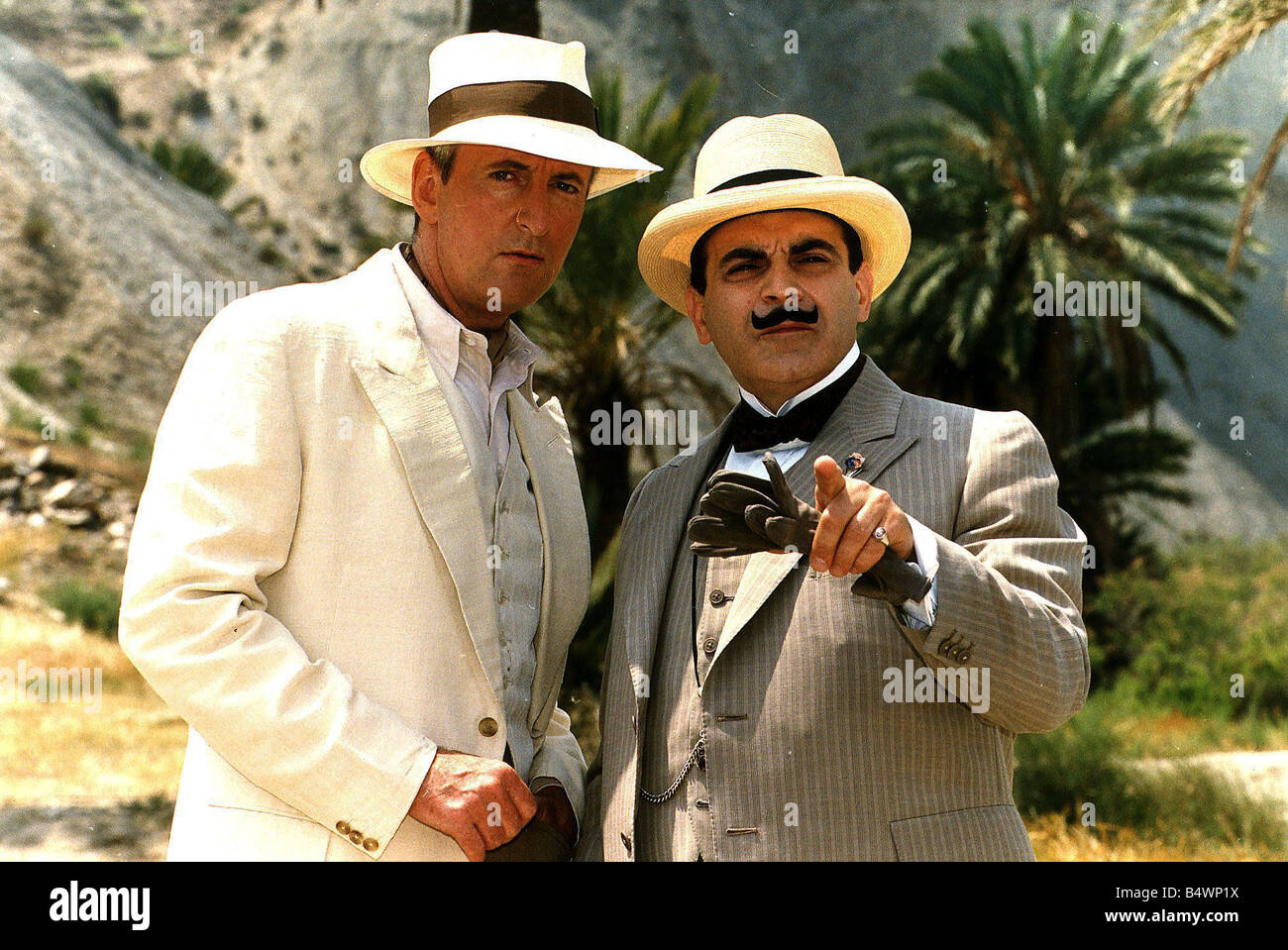 Poirot-TV-Serie, die Darsteller David Sucht als Poirot und Hugh Fraser als Captain Hastings am Set des Programms in Almeria Spanien dbase Stockfoto