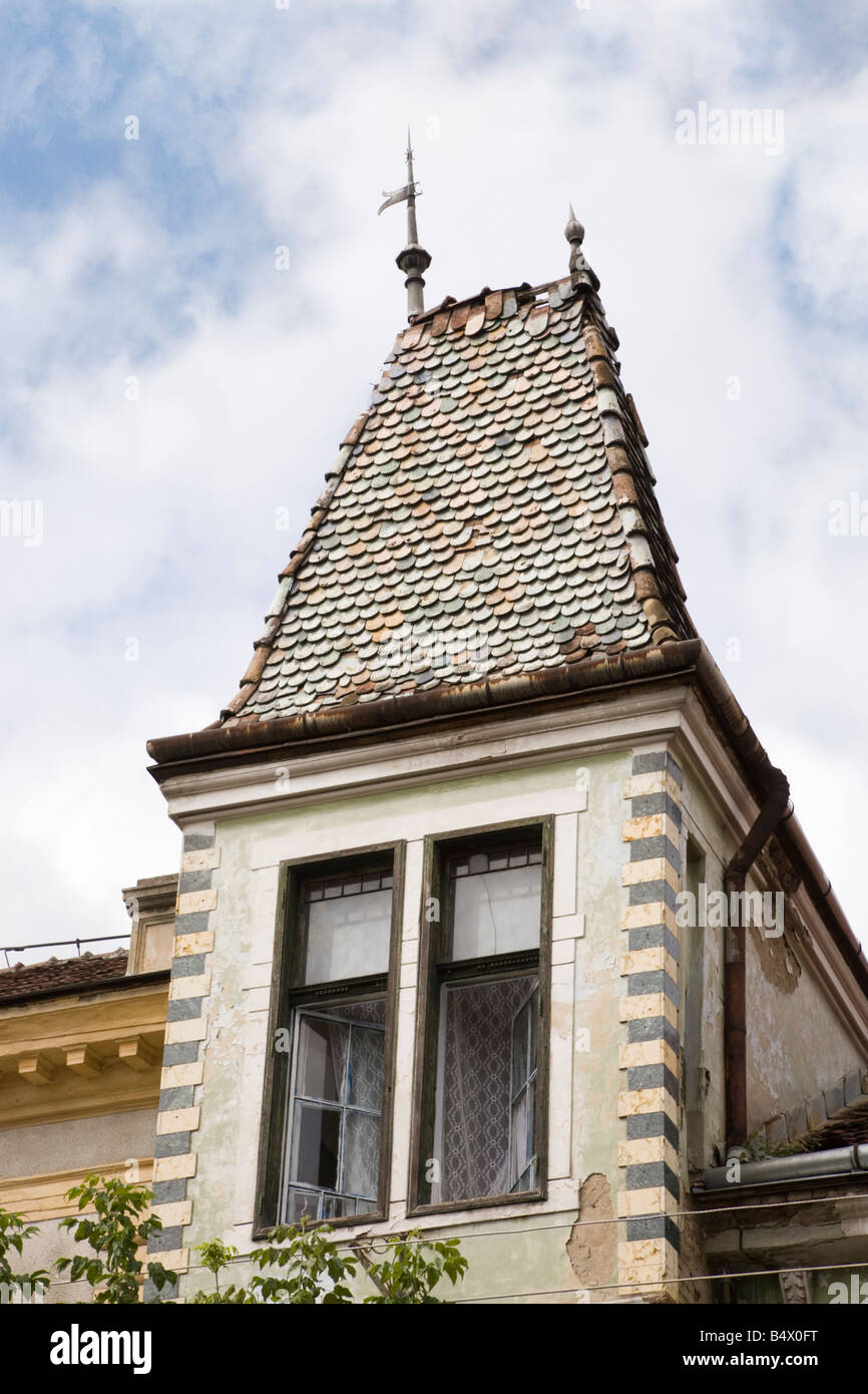 Bistrita Siebenbürgen Rumänien Europa traditionelle Gebäude, Dach und Fenster in Altstadt Stockfoto