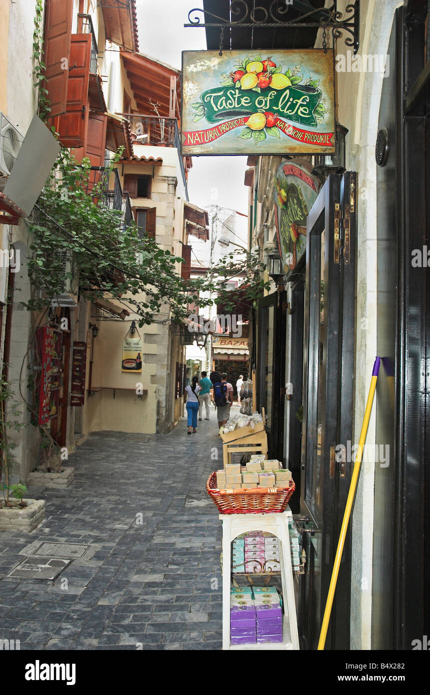 Souvenir-Shop in der alten Stadt Rethymnon Kreta Griechenland September 2008 Stockfoto