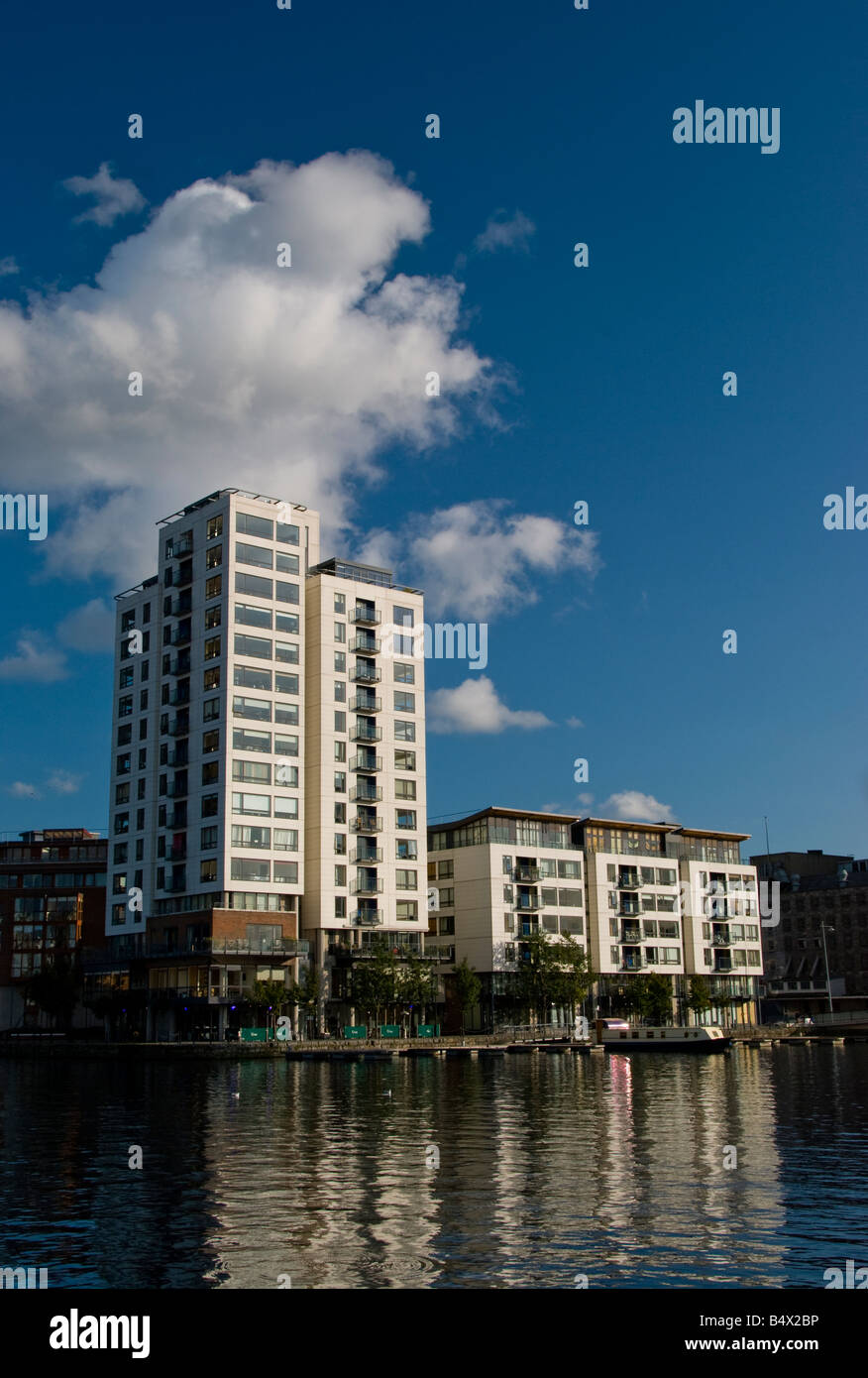 High-Rise Wohnungen in Charlotte Quay-Dublin Stockfoto