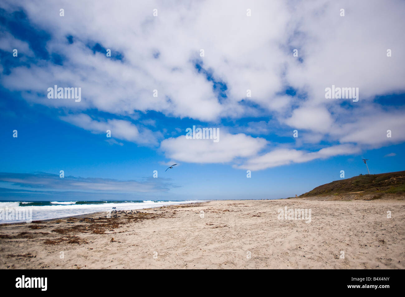 Ein Blick auf die US-Seite des Strandes an der internationalen Grenze in Südkalifornien. Stockfoto