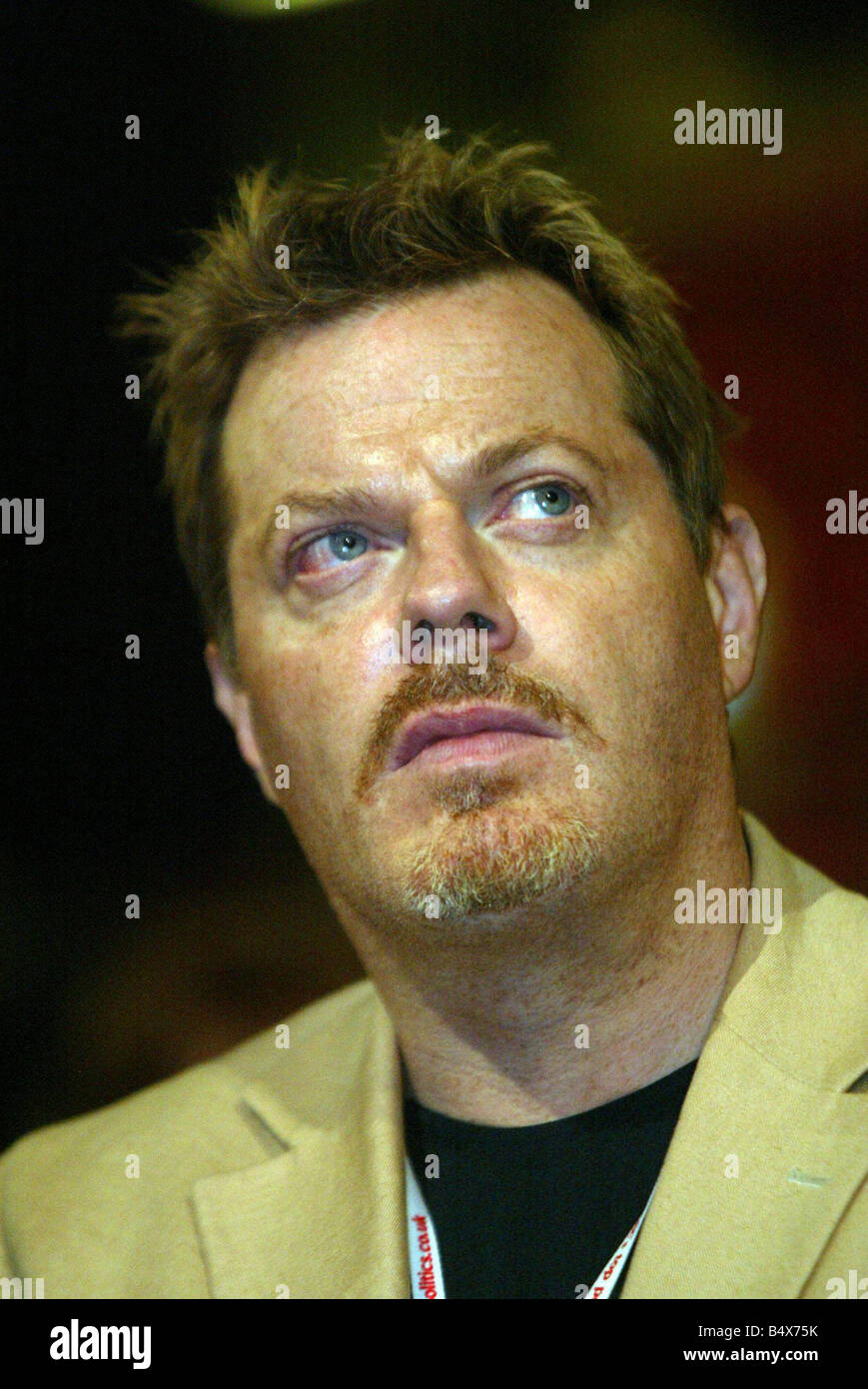 Labour-Parteitag in Brighton September 2005 Comedian Eddie Izzard Uhren David Blunkett als er seine Rede hält Stockfoto