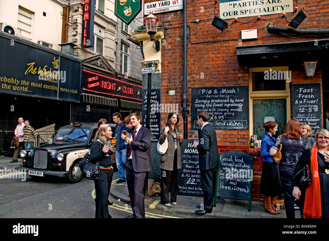 London Pub Bar Soho Westend Bier Ale England Stockfoto