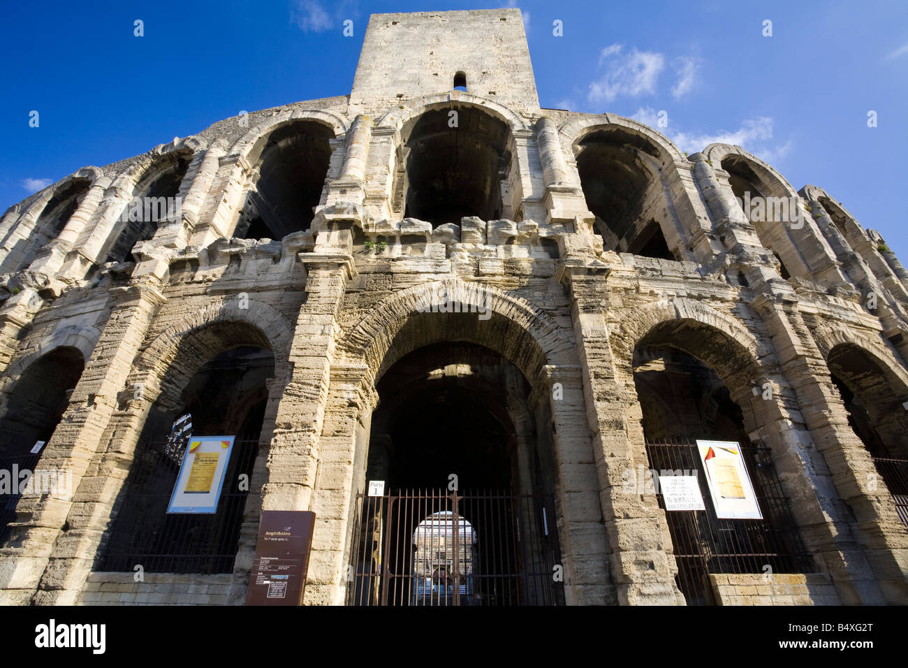 die Arènes Amphitheater Arles Provence Frankreich Stockfoto