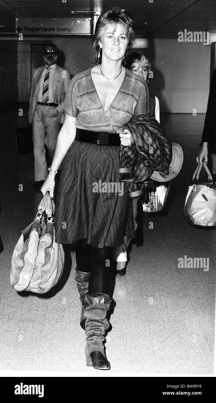 Frida Lyngstad Popgruppe Abba Ankunft Heathrow Flughafen Stockfoto