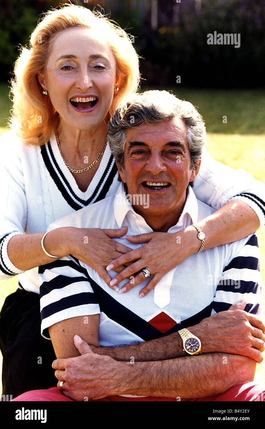 Frankie Vaughan Sänger mit seiner Frau Stella Stockfotografie Alamy