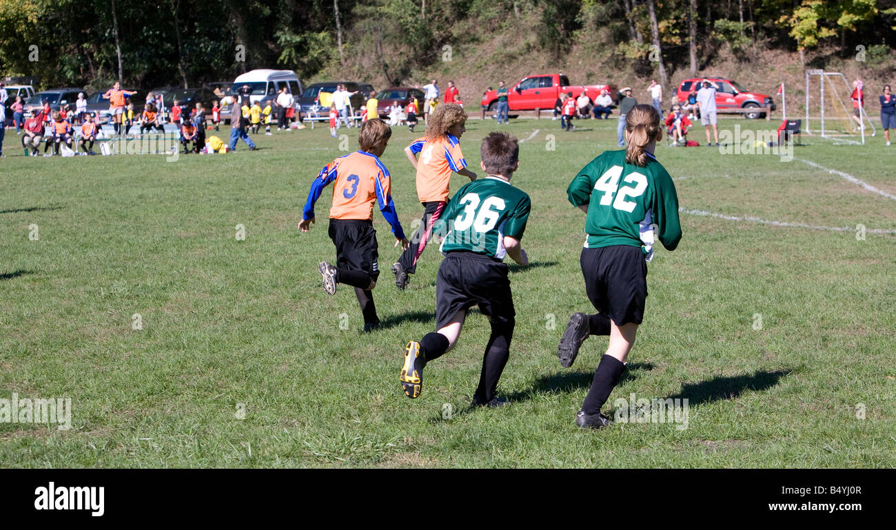 Ein Samstag Fußball Fußball Ligaspiel. Pre-Teens. Stockfoto