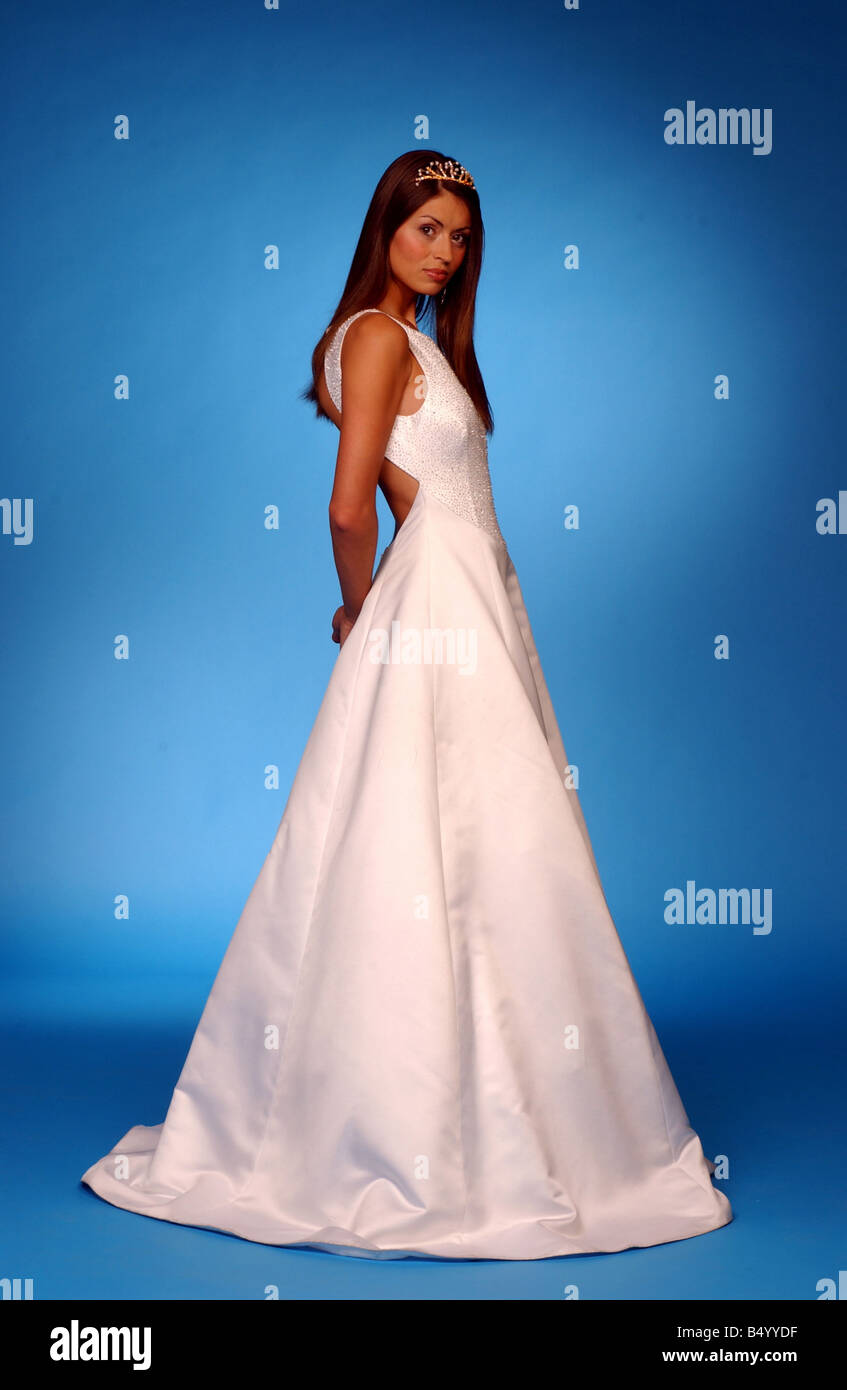 Mode-2002 Hochzeit Kleid Schuhe Accessoires Modus Lwearing Brautkleid Stockfoto