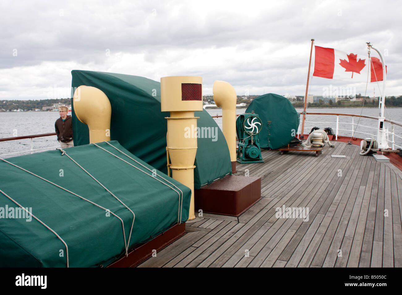 Auf dem Deck des CSS Acadia Ozean Forschungsschiff, Teil des Schifffahrtsmuseums des Atlantiks in Halifax, Nova Scotia, Kanada Stockfoto