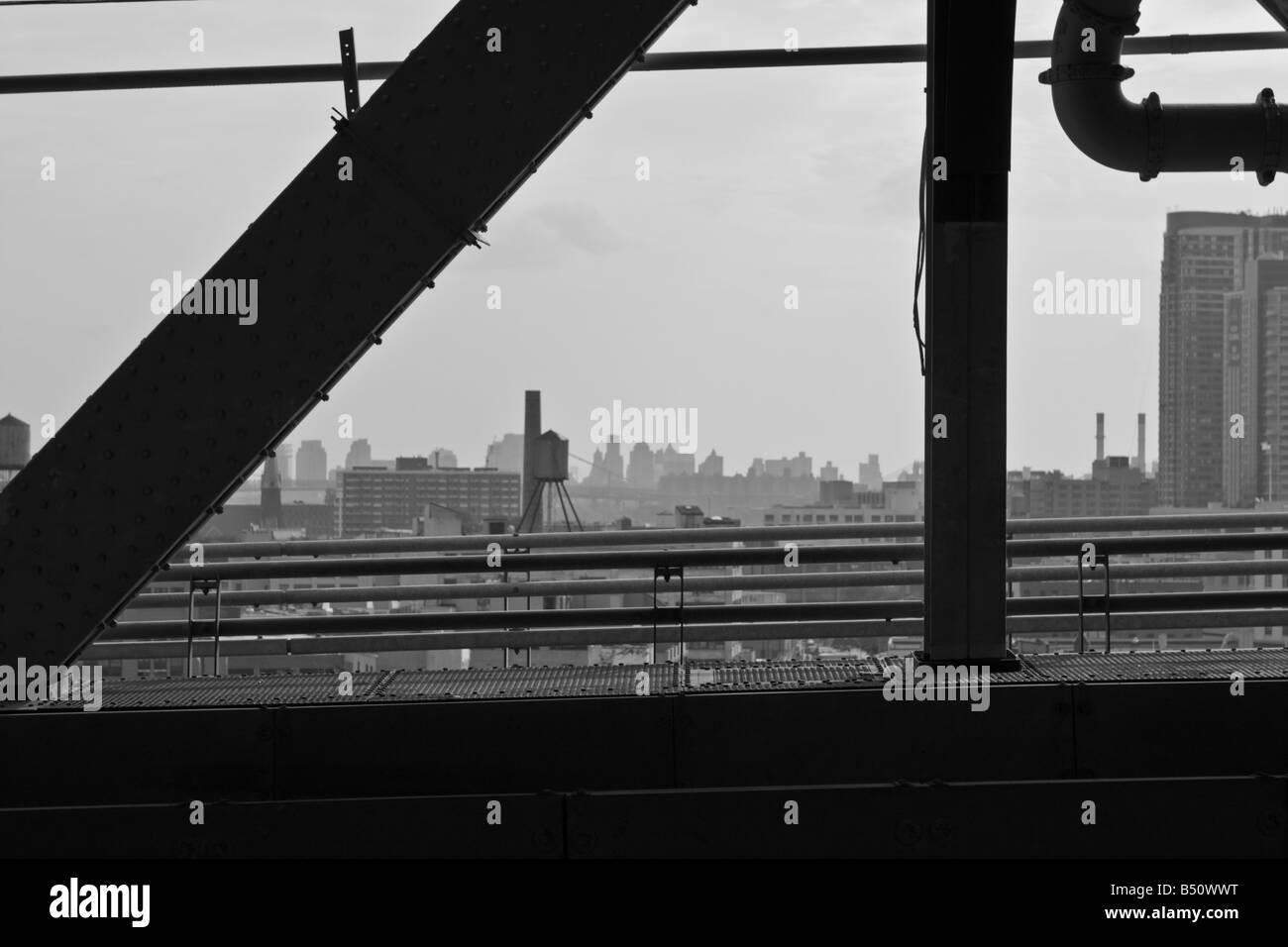 NYC Skyline von Queensborough Bridge Stockfoto