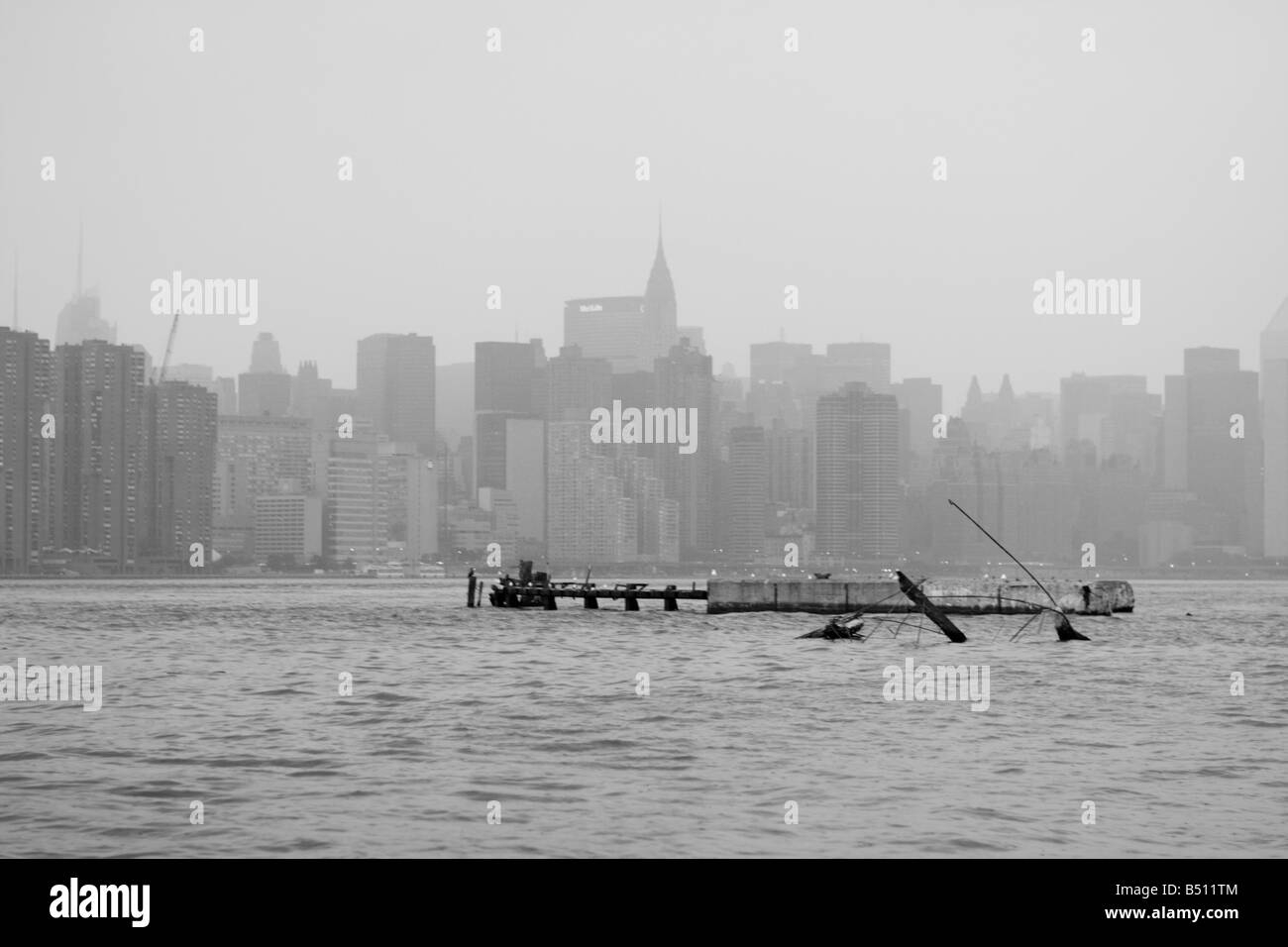 die Skyline von Manhattan von Queens riverside Stockfoto