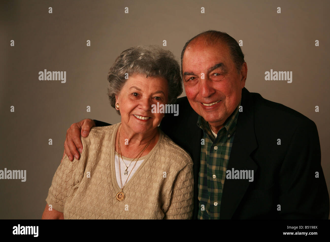 Älteres Paar über 50 Jahre verheiratet Stockfoto
