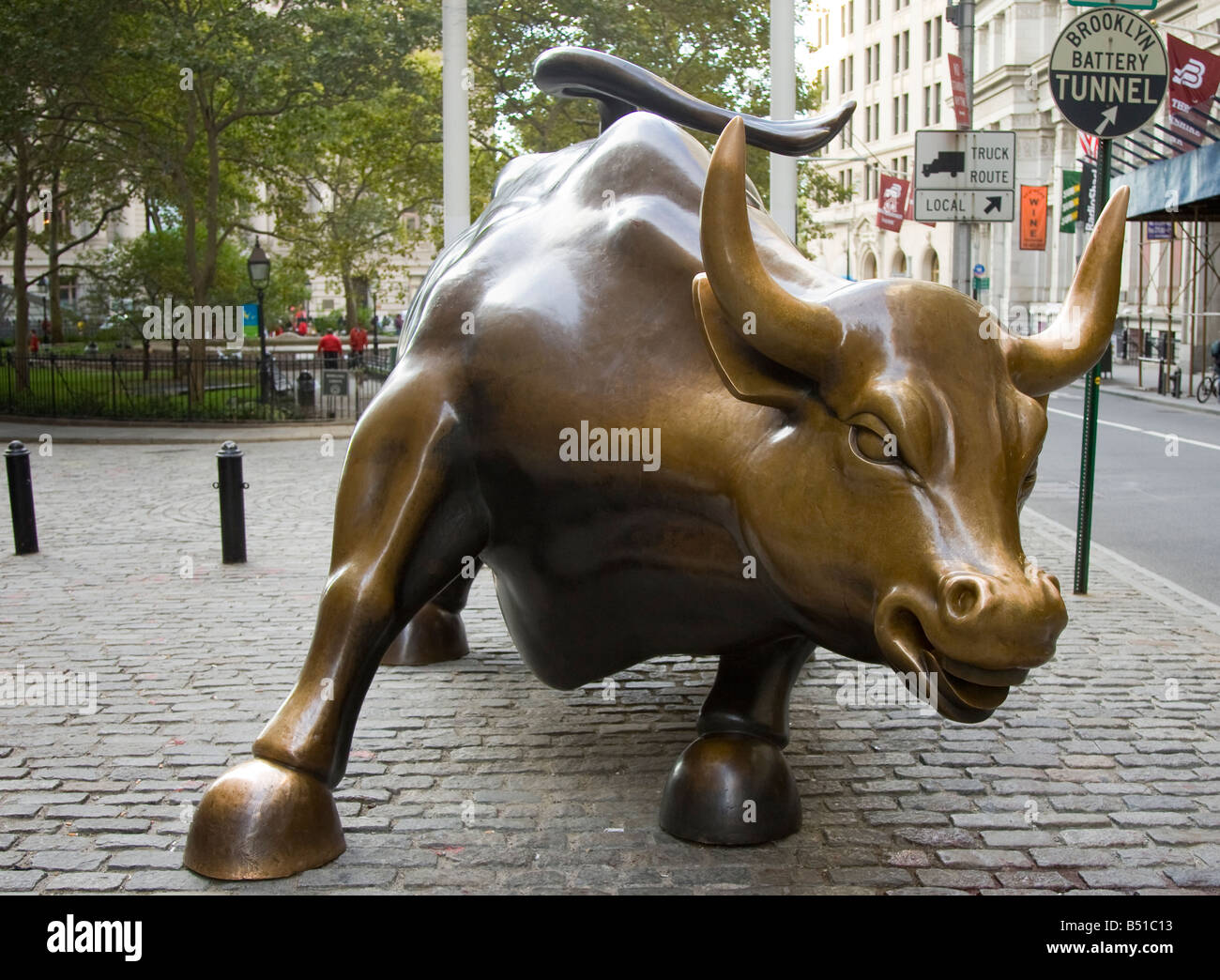 Wall Street Bull am Broadway in Lower Manhattan Stockfoto