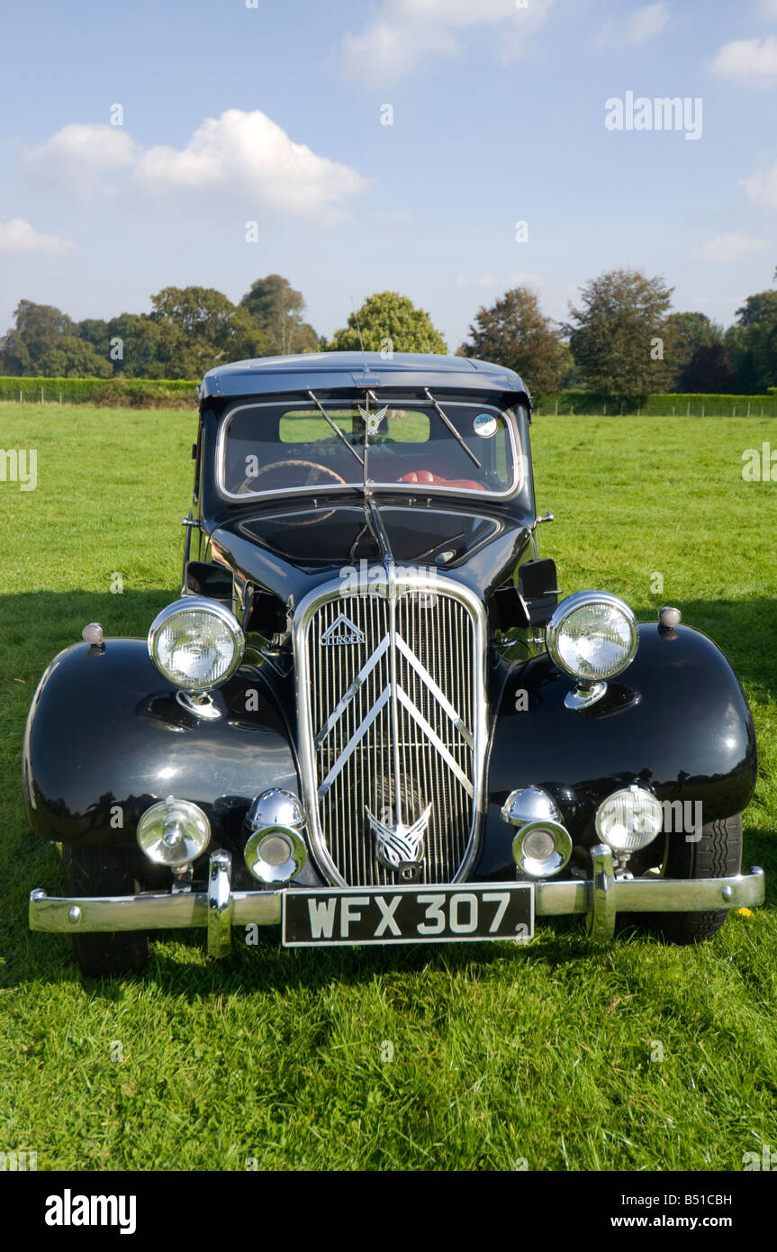 SOLIDO VINTAGE 1990/ Citroën traction 15cv6 Monte Carlo / IDEE CADEAU - Collection