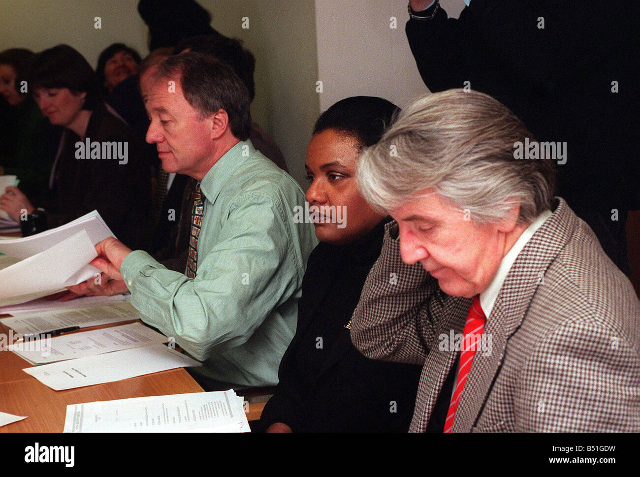 Ken Livingstone Dennis Skinner und Diane Abbott in die nationalen Vorstandssitzung der Labour Party in der Millbank Gebäude London Stockfoto