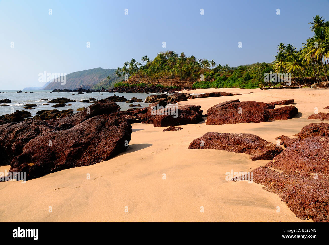 Roten Felsen auf Cola Beach in Canacona Süd-Goa Indien Stockfoto