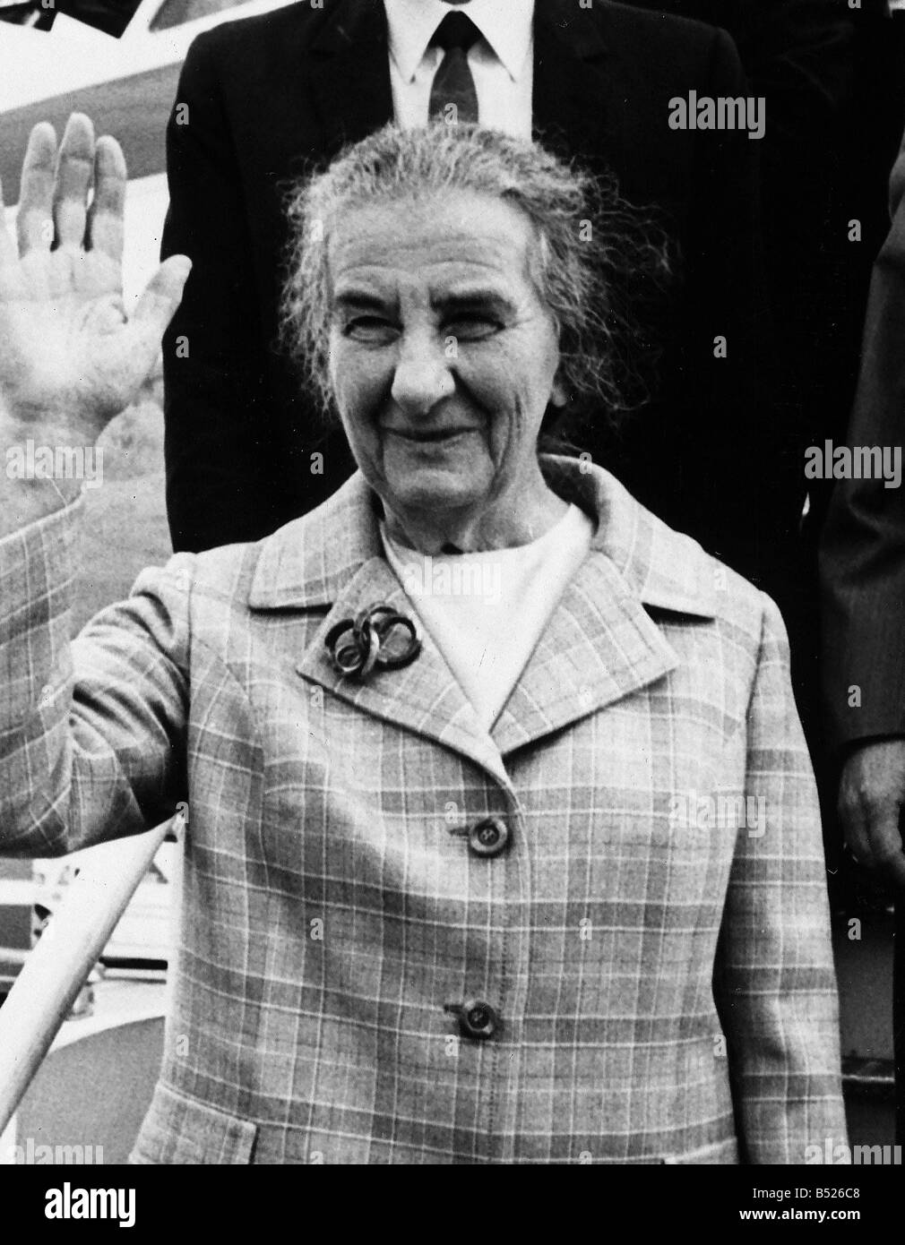 Suez Krise Golda Meir am Flughafen Heathrow 1969 israelischen Ministerpräsidenten Stockfoto