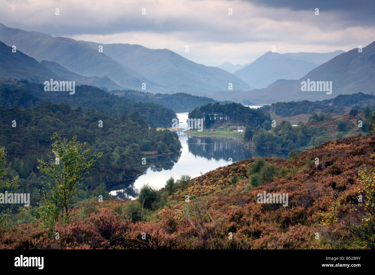 Loch Affric in den schottischen Highlands Stockfoto