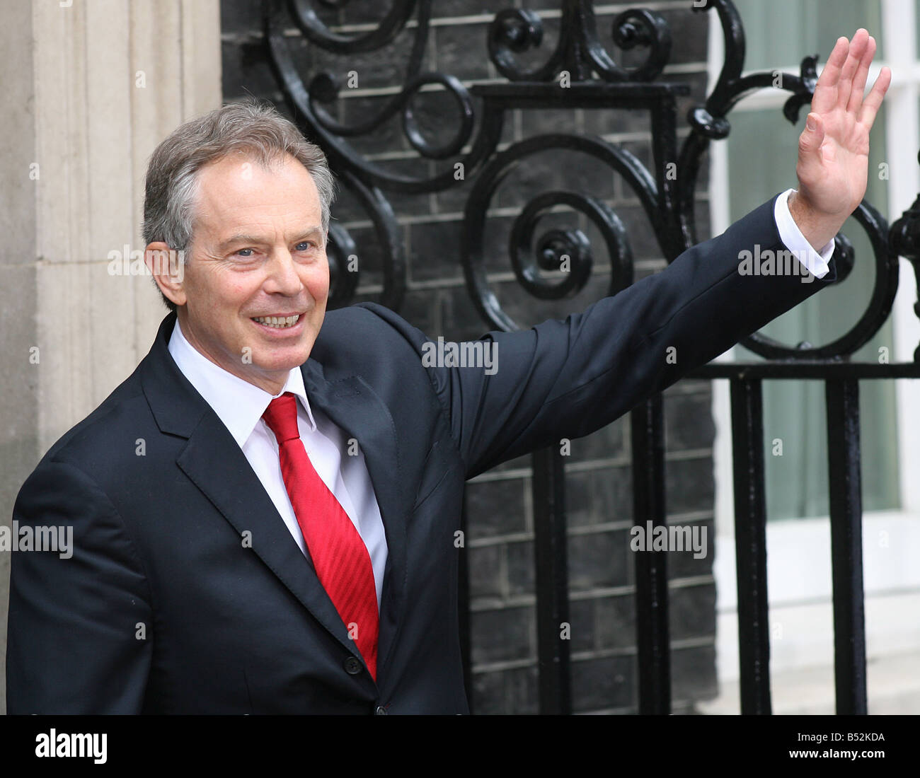 27.6.07: Tony Blair wieder aus der Beschreibendem &#13; &#10; Mike &#13; &#10; Moore Stockfoto