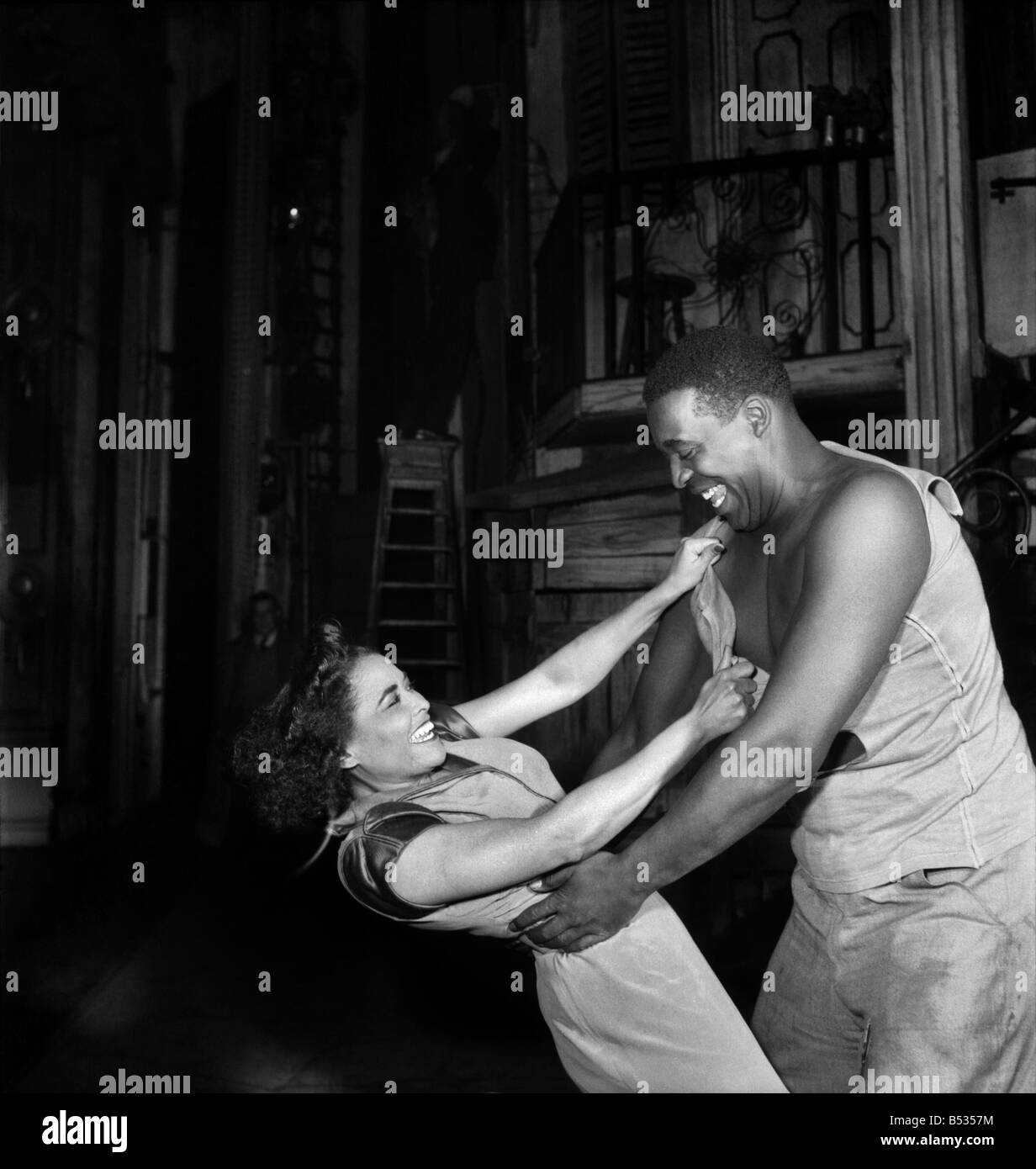 Porgy und Bess - Oper Urylle Leonardos und John McCurry. Oktober 1952 C5003 Stockfoto