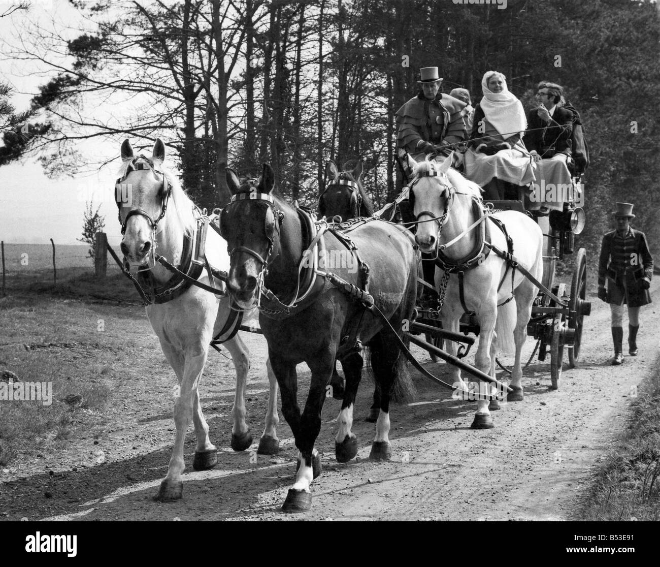 Stagecoach Service nach Stonehenge - siehe Handout Touristen nach Stonehenge in diesem Sommer werden in der Lage, eine einzigartige Reise ins Stockfoto