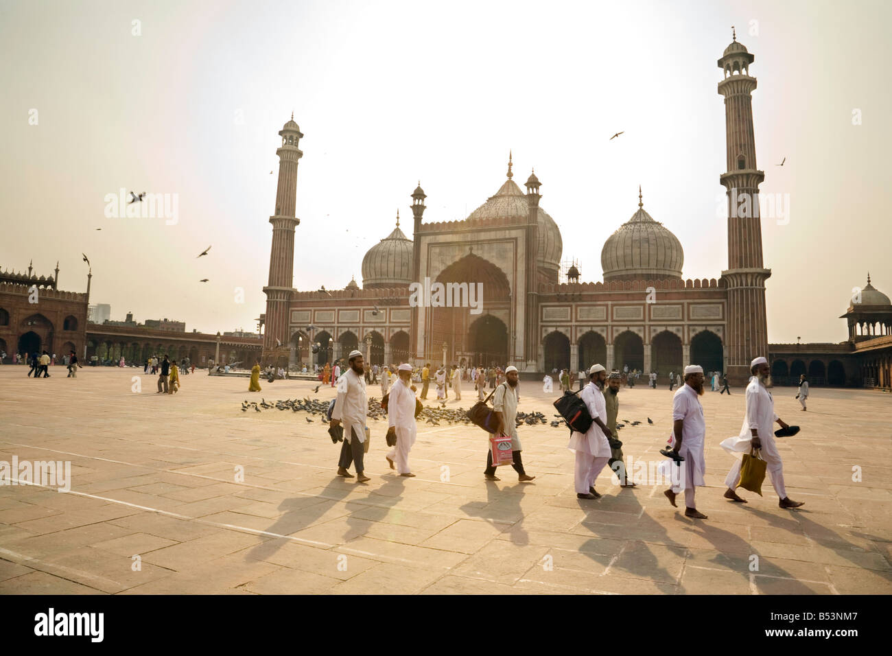 Delhi Jama Moschee; Anbeter in der Jama Masjid Moschee, Old Delhi, Indien, Asien Stockfoto