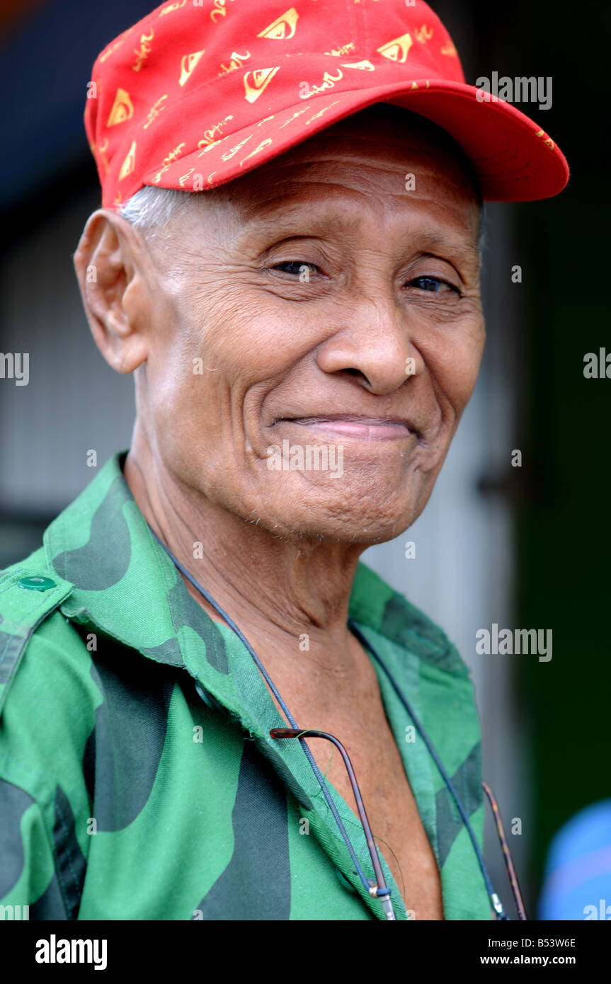 Mann auf Belakang Padang Riau Inseln Indonesien Stockfoto