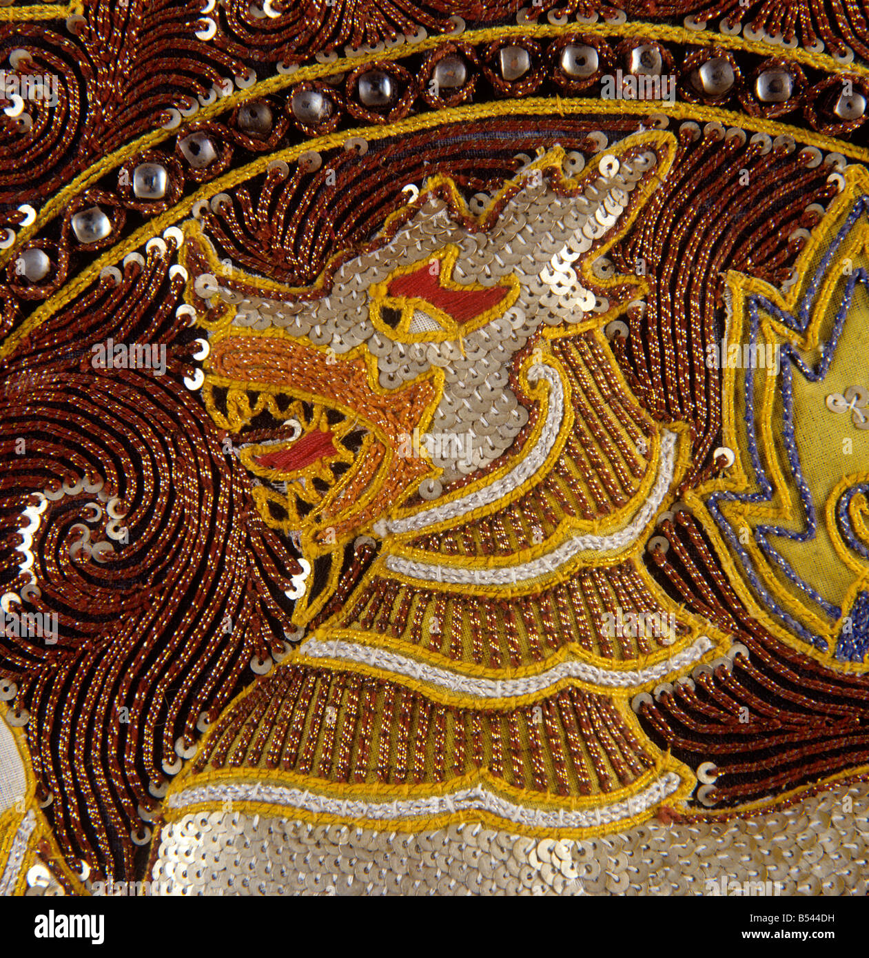 Burmesische Handwerk Sequinned Mandalay Wandteppich Detail aus Burma Myanmar Stockfoto