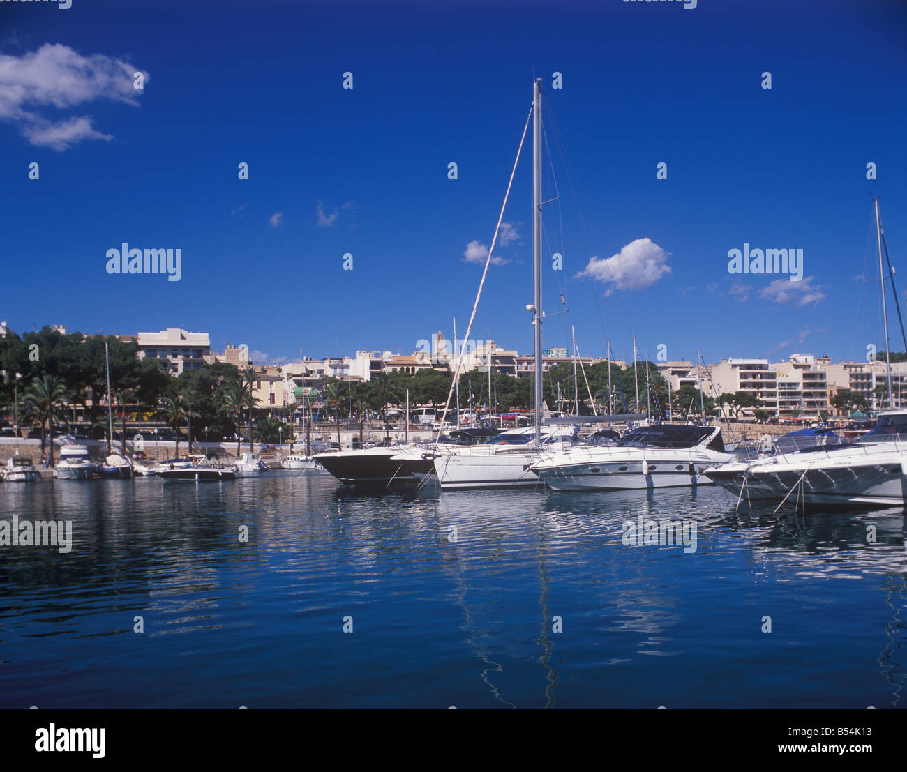 Szene in Porto Cristo Marina Ostküste Mallorca Mallorca Balearen Spanien 5. Oktober 2008 Stockfoto